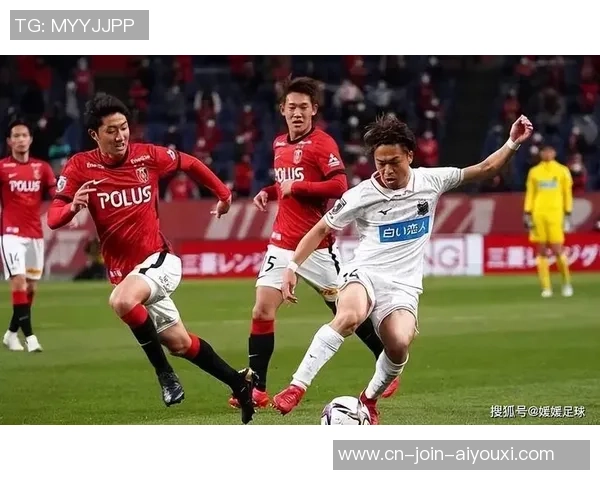 香港2019贺岁杯精彩对决香港联队迎战鸟栖砂岩展现足球魅力与激情 香港2019贺岁杯精彩对决香港联队迎战鸟栖砂岩展现足球魅力与激情